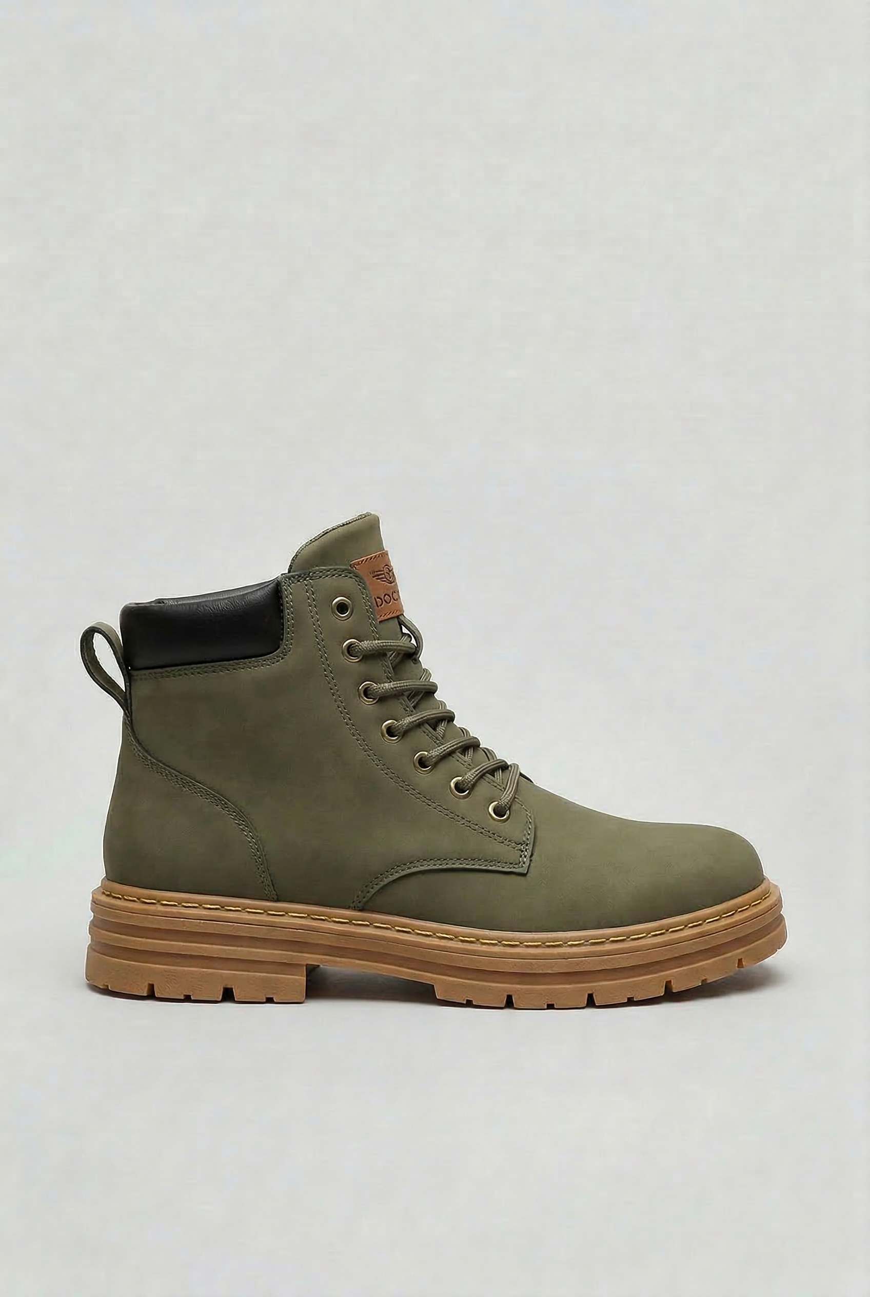 Boots Men’s | Lace-Up with Chunky Lug Sole - 6