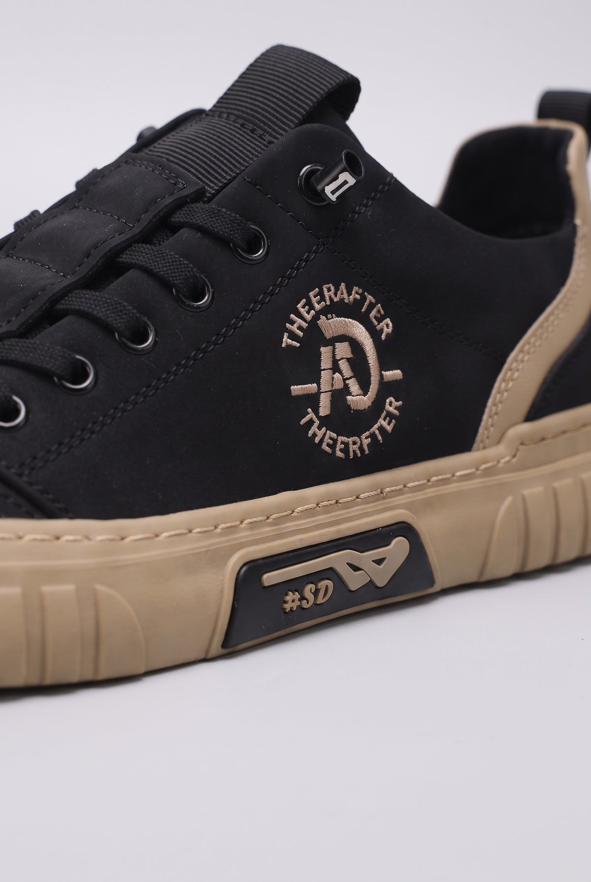Men's Trainers | Gum-Sole Lace-Up - Detail
