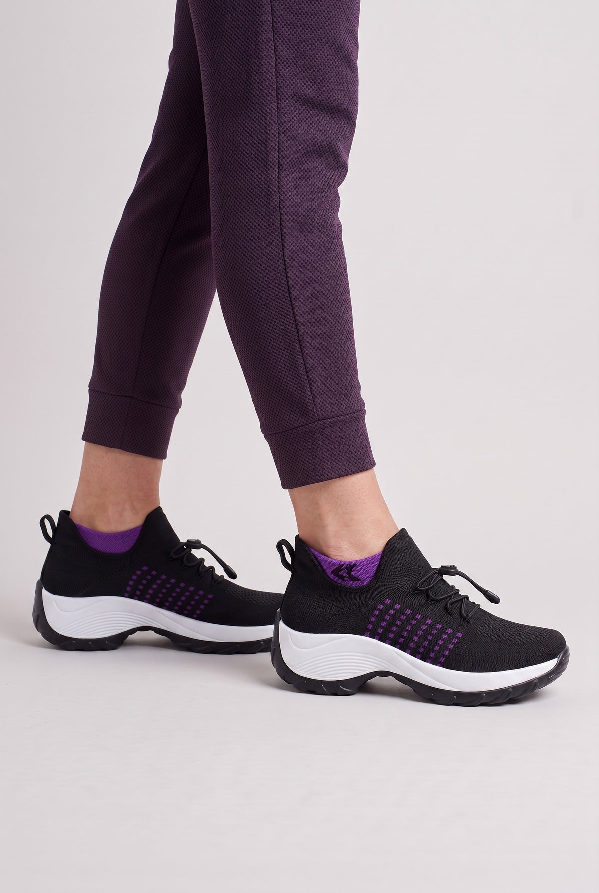 Women's Trainers | Knit Mesh Cushioned worn