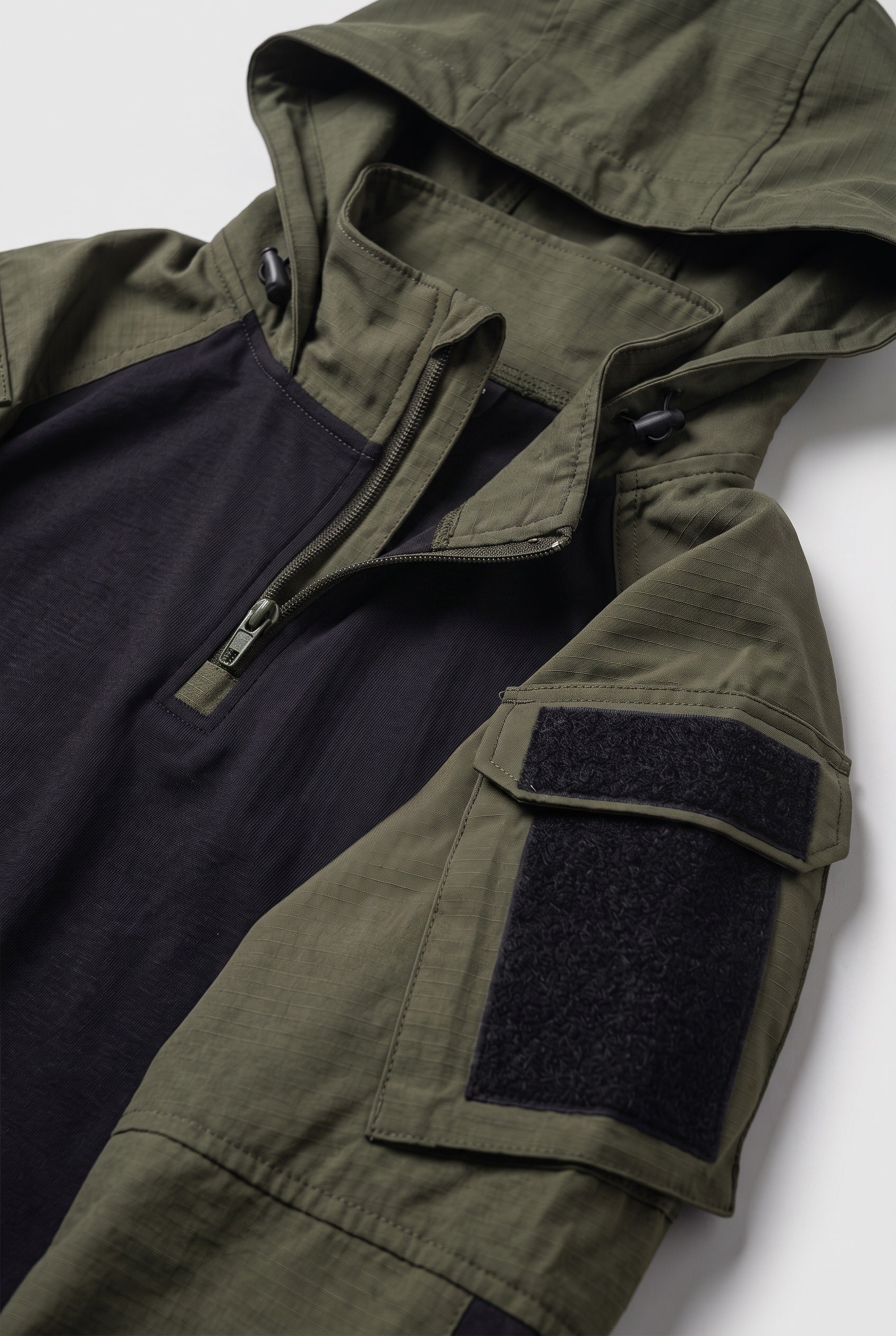 Men's Jacket | Hooded Tactical Utility - Dark Green detail