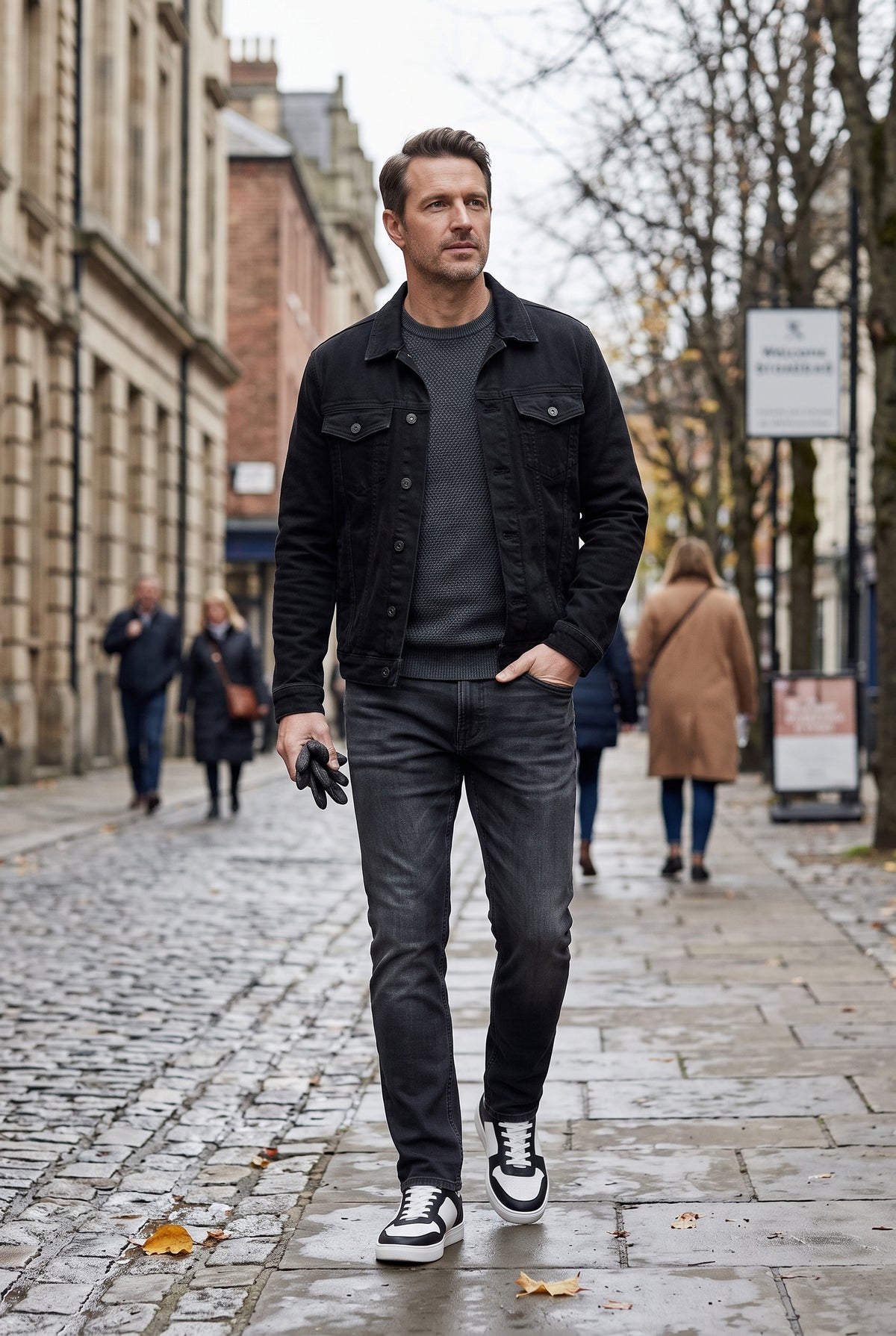 Men's Jeans | Slim Fit Tapered - Black Wash lifestyle