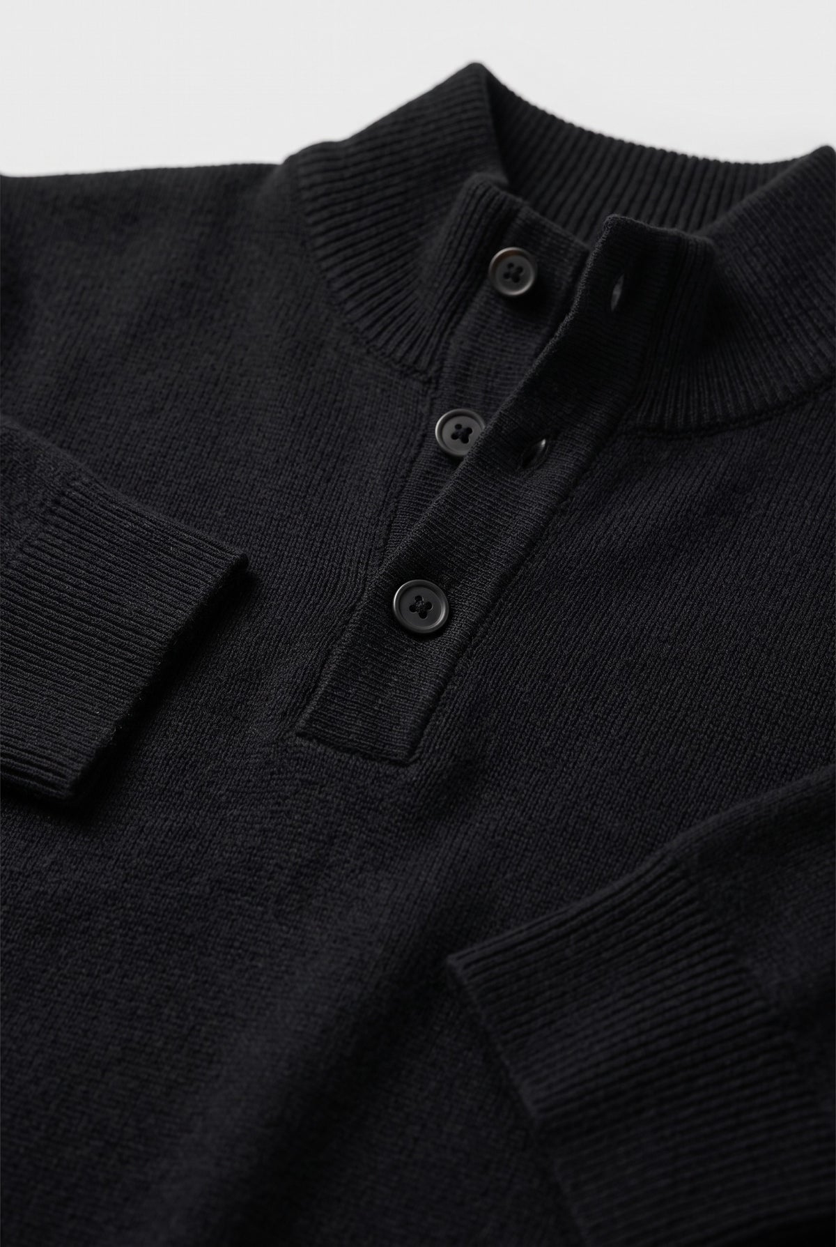 Men's Knitted Jumper | Buttoned Polo Collar - Black Detail