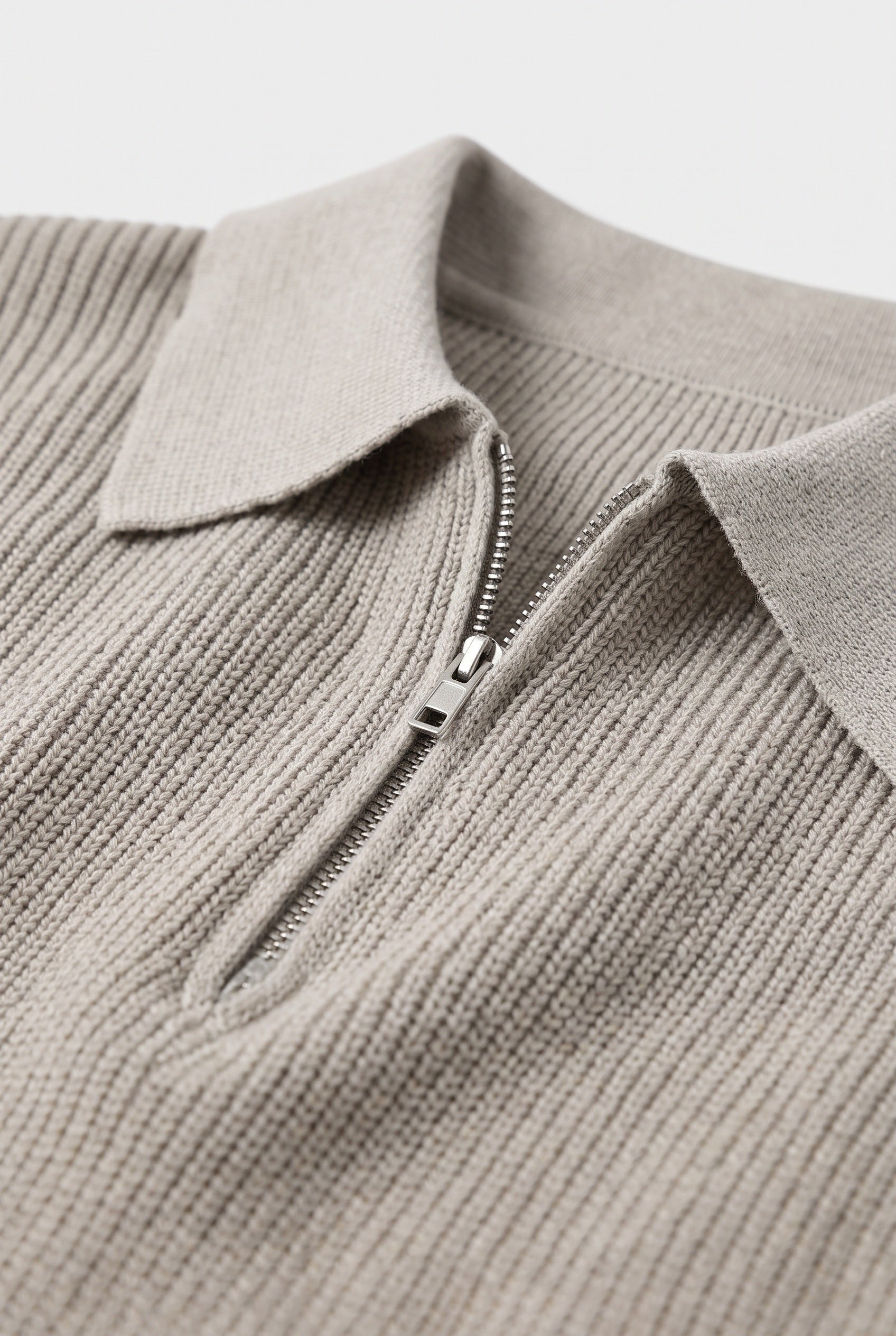 Men's Knitted Jumper | Quarter Zip Collar - Grey detail