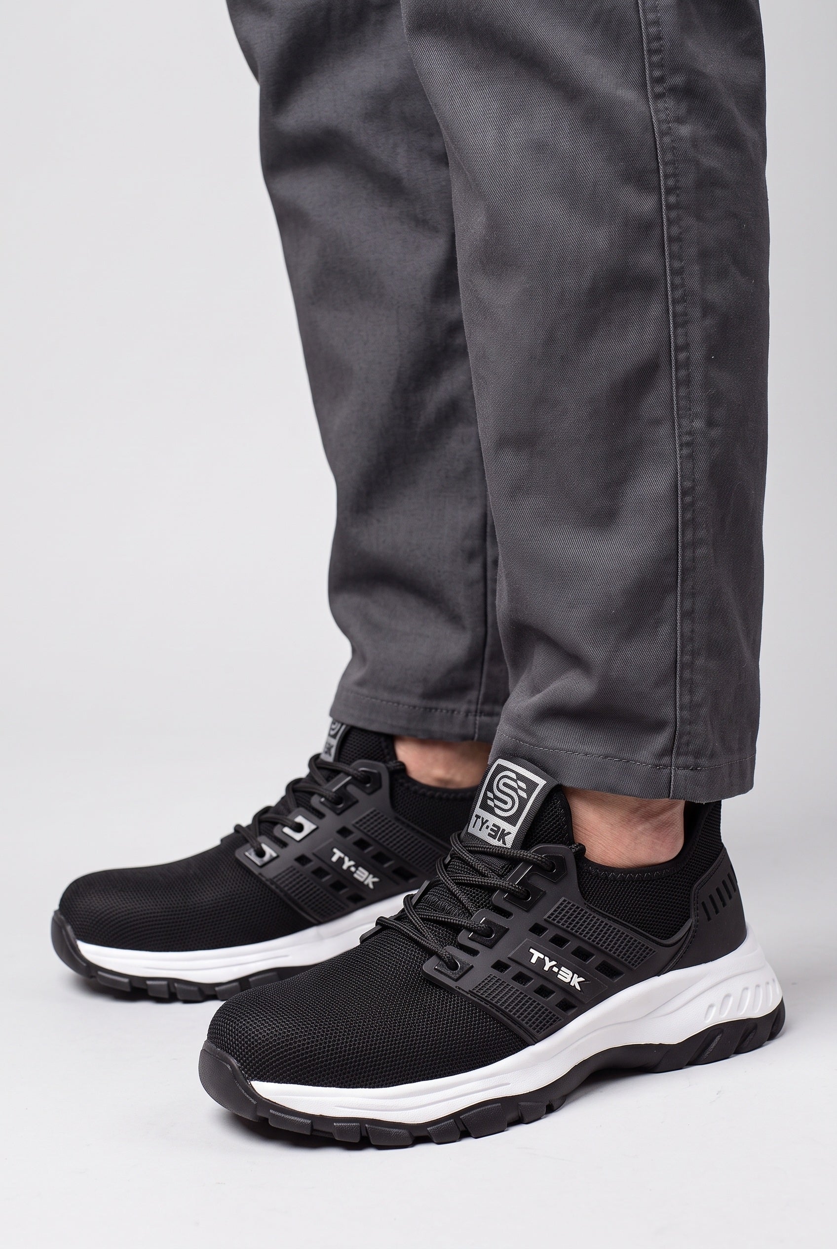 Men's Safety Shoes | Protective Toe Lace Up - Black worn