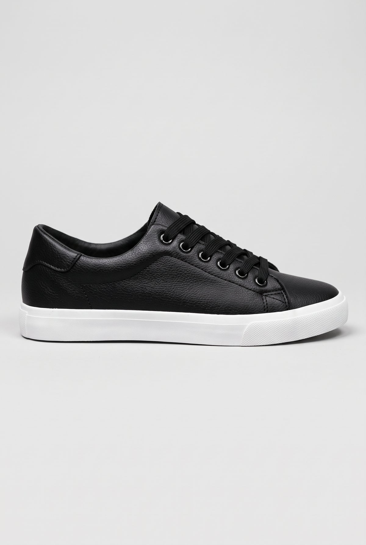Men's Trainers | Minimalist Lace-Up - Black