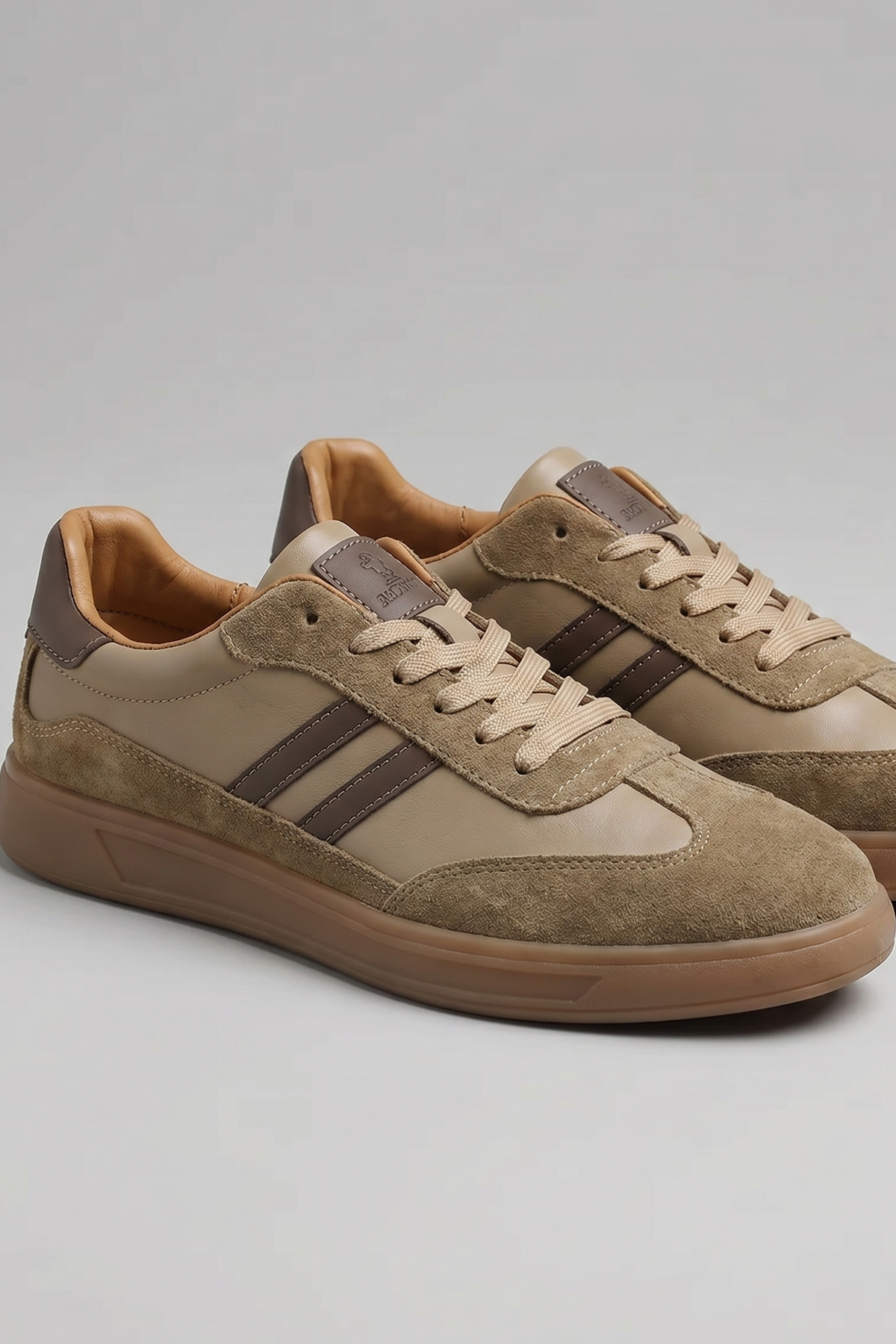 Men's Trainers | Retro Stripe Gum Sole - 13