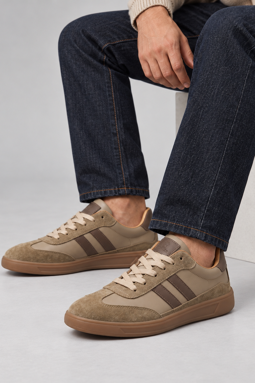 Men's Trainers | Retro Stripe Gum Sole - 19