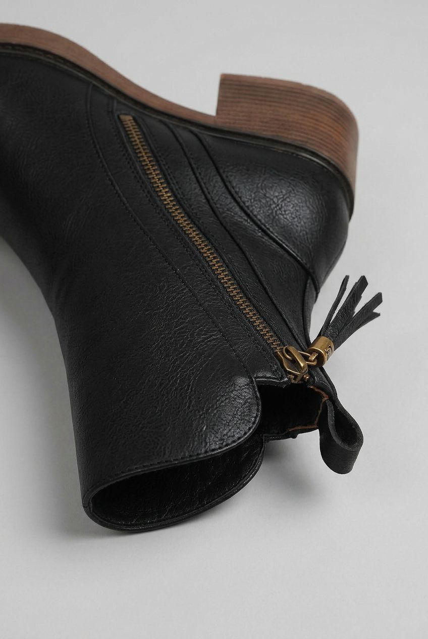 Women's Ankle Boots with Block Heel and Side Zipper | Stylish - 12