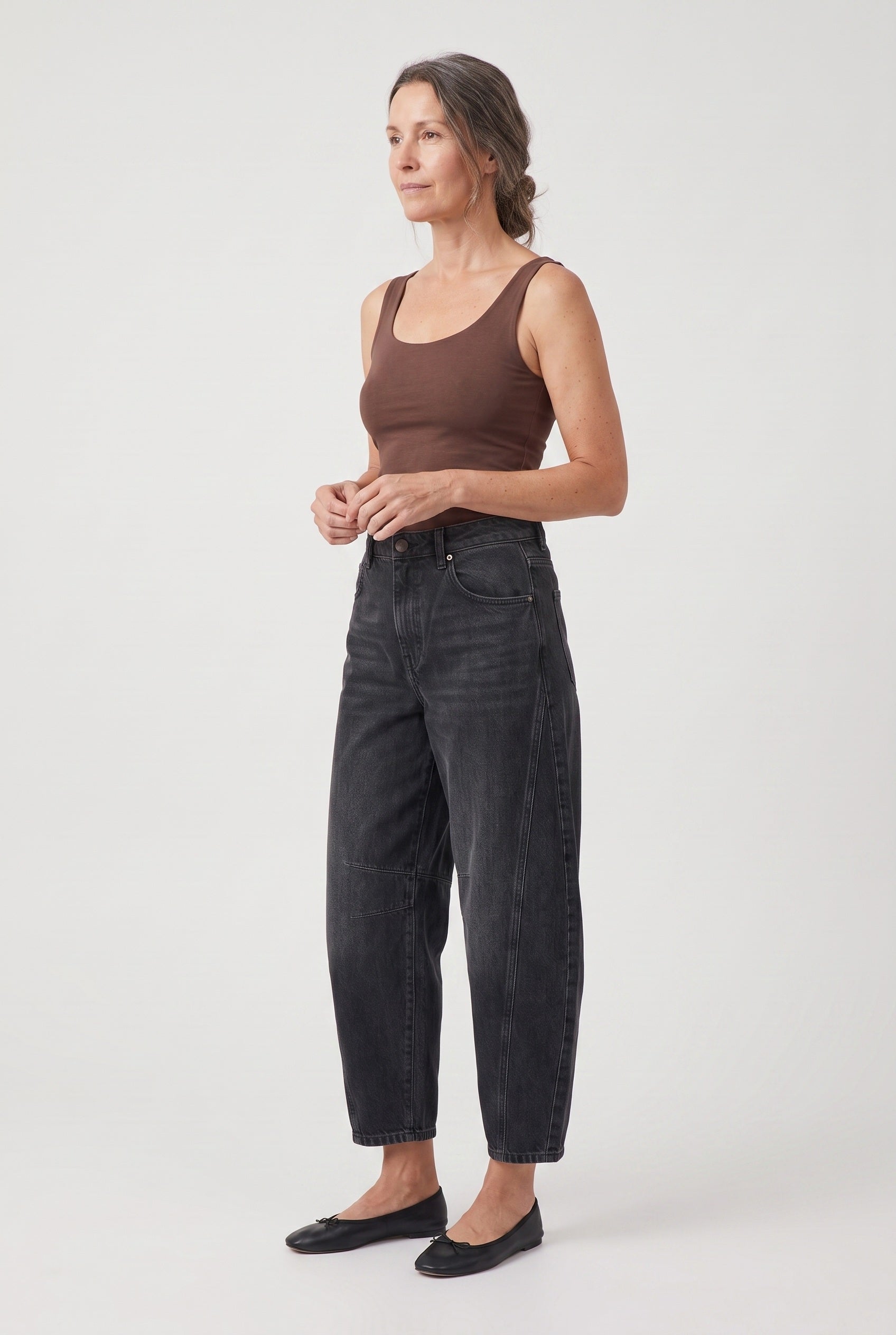 Women's Jeans | Barrel Leg Ankle Length - Black