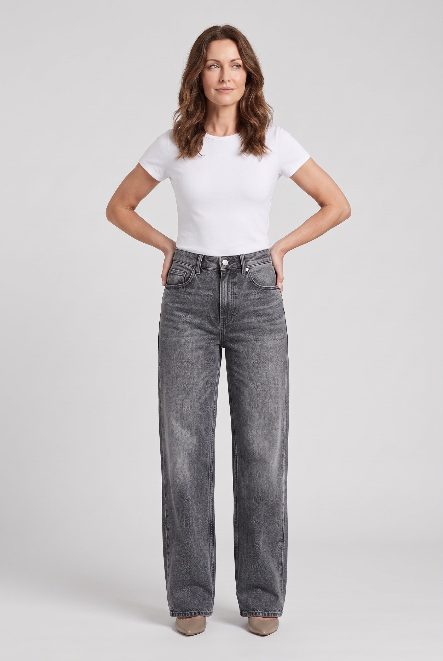Women's Jeans | Ripped Straight Leg - 24