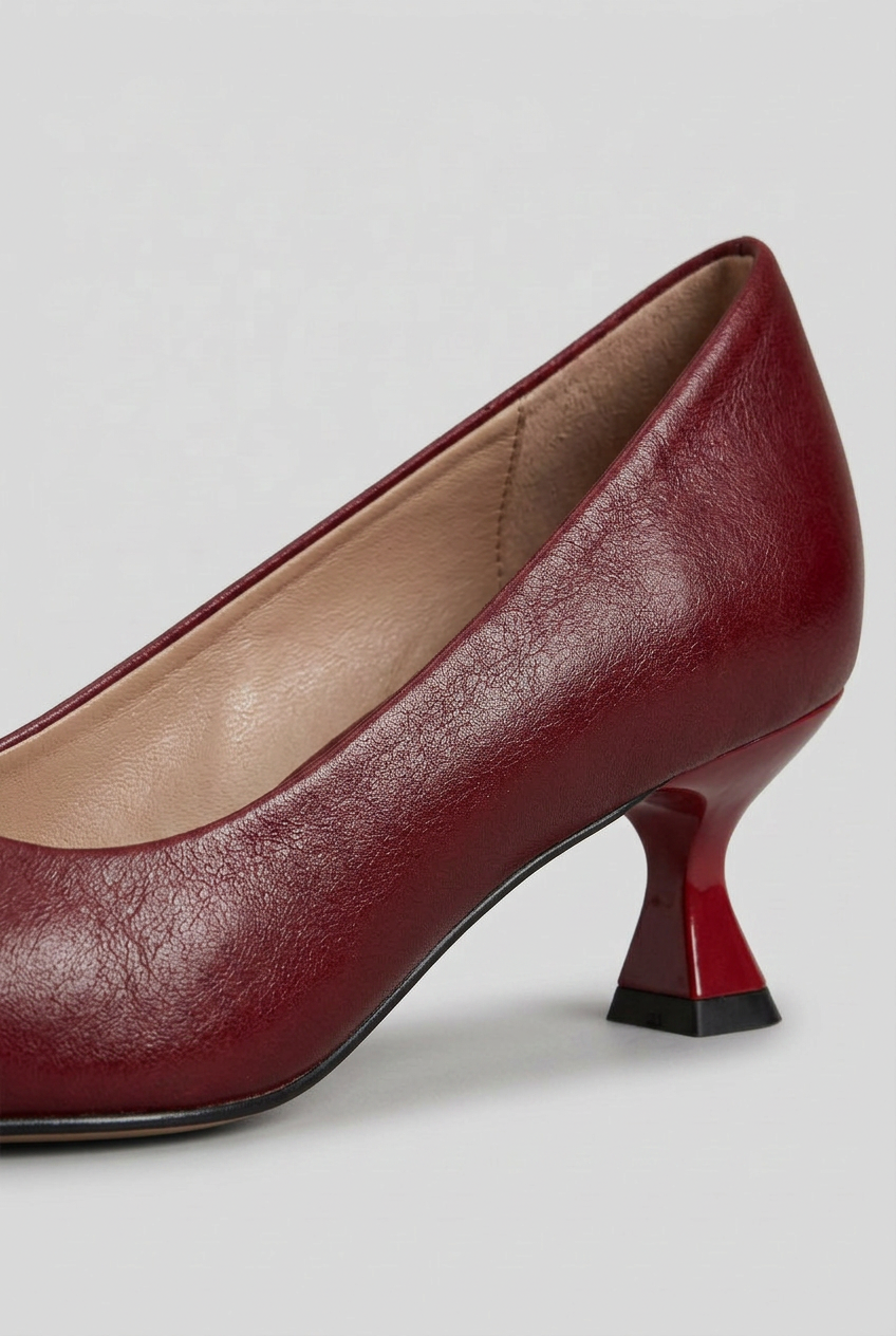 Women's Pointed Toe Kitten Heel Pumps | Stylish - 3