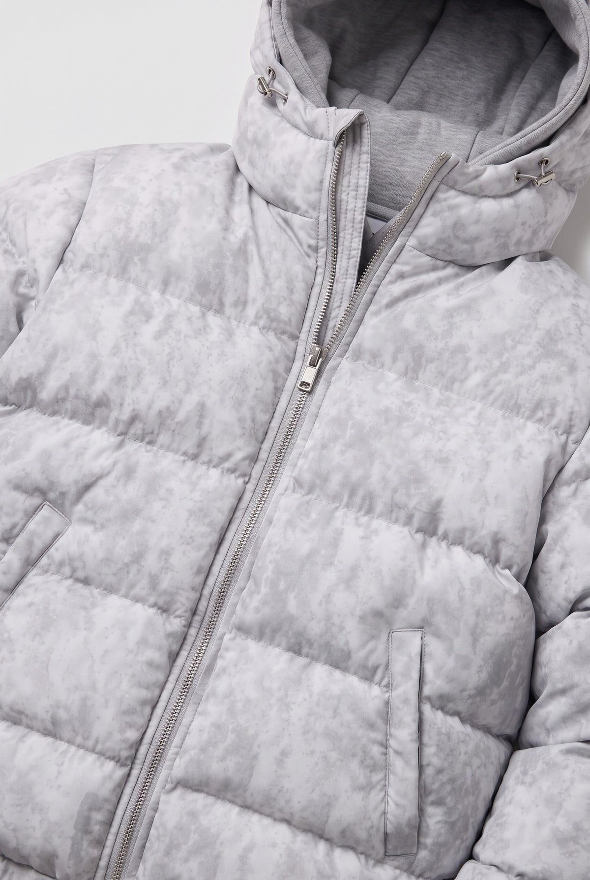 Men's Puffer Jacket | Hooded Zip-Up - Grey detail